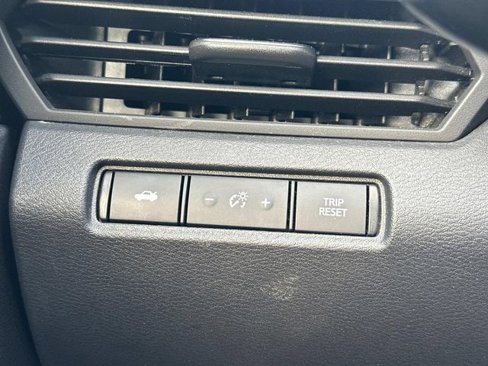 Used 2023 Nissan Altima 2.5 SV image 21