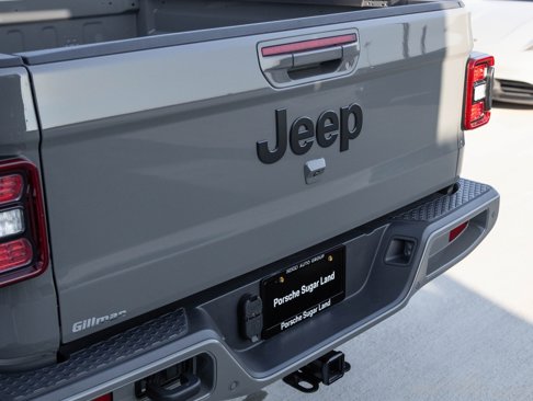 Used 2022 Jeep Gladiator Overland image 23