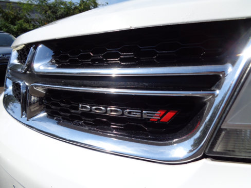 Used 2013 Dodge Avenger SE image 9