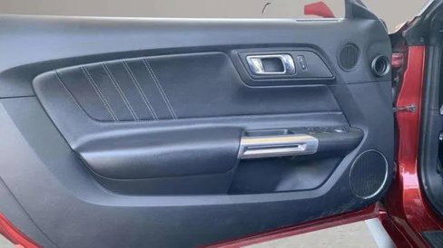 Used 2016 Ford Mustang GT Premium image 29