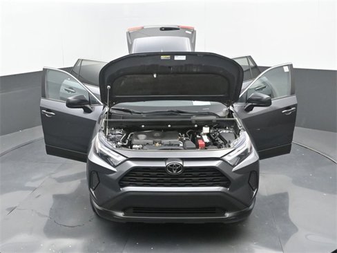 Used 2023 Toyota RAV4 LE image 34
