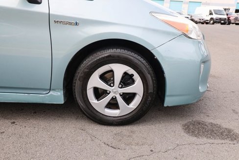 Used 2015 Toyota Prius Three image 29