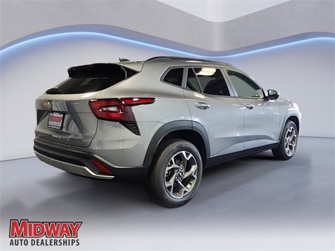 New 2025 Chevrolet Trax LT w/ Driver Confidence Package image 5