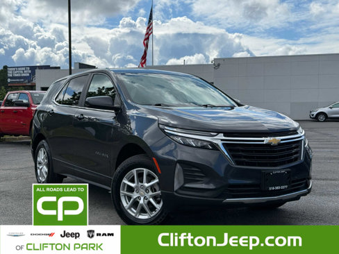 Used 2023 Chevrolet Equinox LT image 1