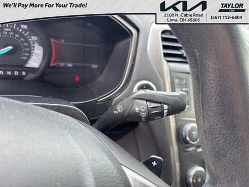 Used 2018 Ford Fusion SE image 23