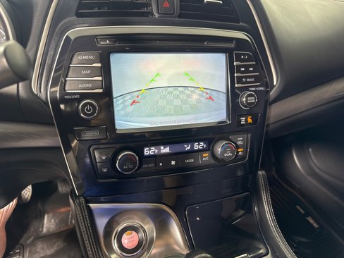 Used 2018 Nissan Maxima 3.5 SV image 19