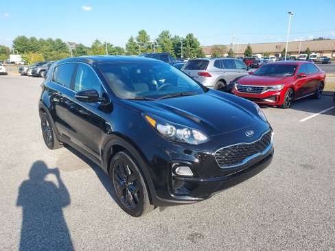 Used 2022 Kia Sportage LX w/ LX AWD Value Edition Package image 2