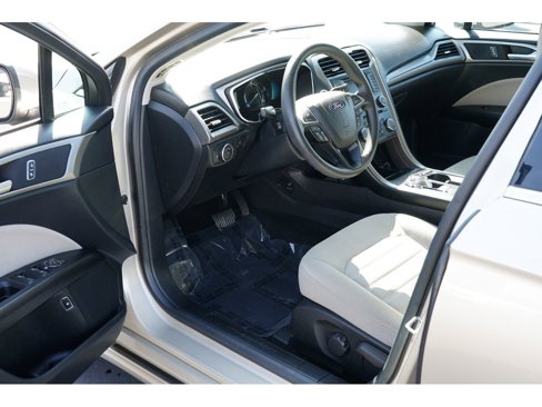 Used 2018 Ford Fusion S image 13