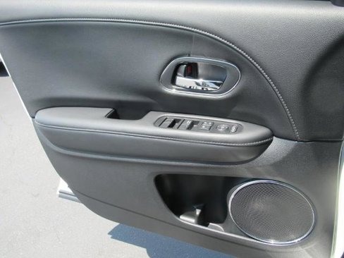 Used 2022 Honda HR-V EX-L image 25