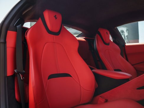 Used 2023 Ferrari Roma image 22