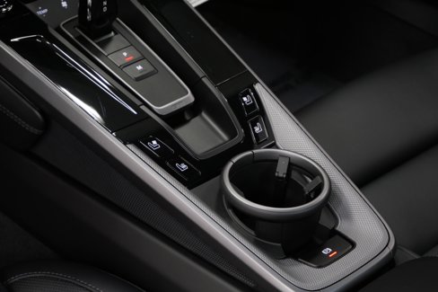 Used 2025 Porsche 911 Carrera w/ Premium Package image 26
