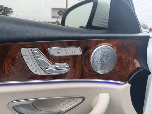 Used 2019 Mercedes-Benz E 300 4MATIC w/ Premium 1 Package image 20