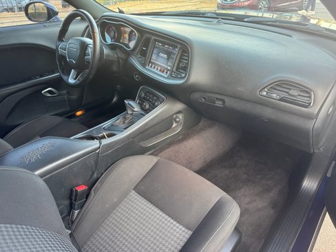 Used 2017 Dodge Challenger R/T Scat Pack w/ Dynamics Package image 18