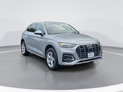Used 2022 Audi Q5 2.0T Premium image 3