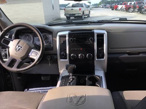 Used 2010 Dodge Ram 1500 Truck SLT w/ Luxury Group image 18
