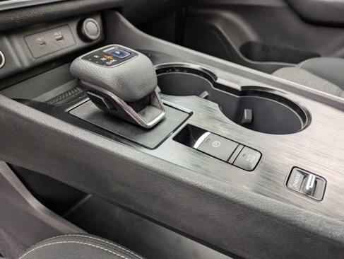 Used 2021 Nissan Rogue SV image 20