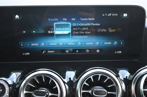 Used 2023 Mercedes-Benz GLA 250 4MATIC image 24