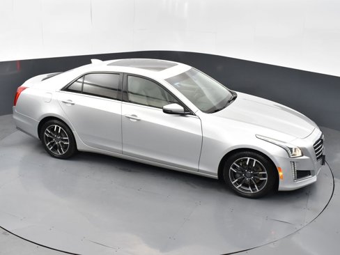 Used 2018 Cadillac CTS Sedan w/ Seating Package image 42