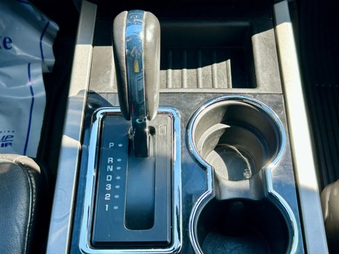 Used 2012 Ford Expedition Limited image 27