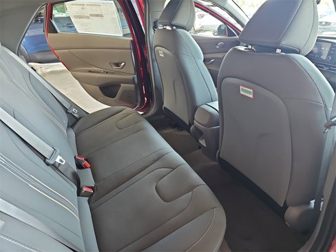 New 2025 Hyundai Elantra Sport image 11
