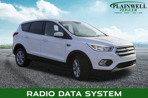 Used 2019 Ford Escape SE image 4