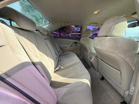 Used 2009 Toyota Camry LE image 11