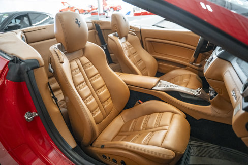 Used 2011 Ferrari California image 30