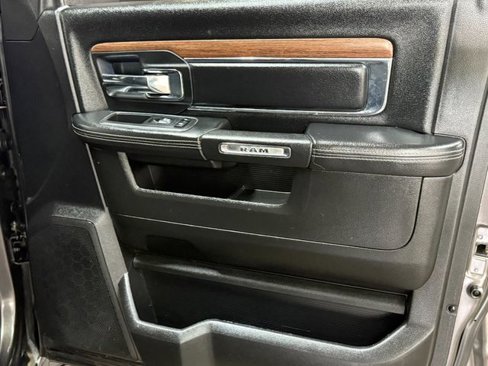 Used 2017 RAM 2500 Laramie w/ Sport Appearance Group image 32