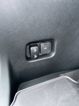 Used 2021 Ford Edge SEL w/ Convenience Package image 6