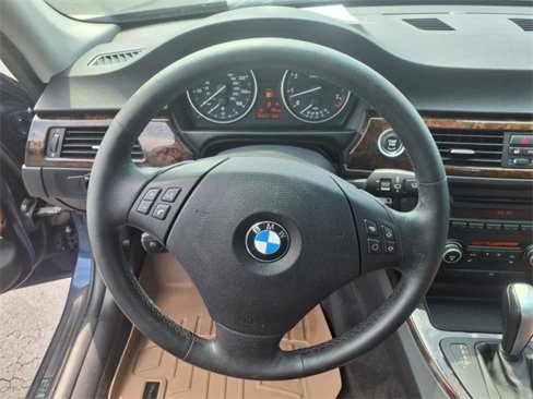 Used 2011 BMW 328i xDrive Sedan image 15