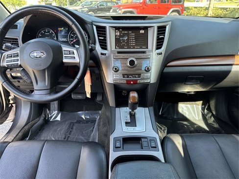 Used 2013 Subaru Outback 2.5i Limited image 15