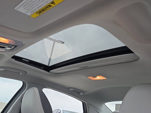 Used 2022 Hyundai Elantra Limited image 19