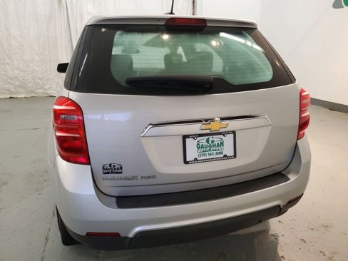 Used 2017 Chevrolet Equinox LS image 5