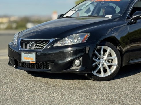 Used 2012 Lexus IS 250 image 3