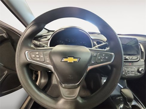 Used 2024 Chevrolet Malibu LT image 12