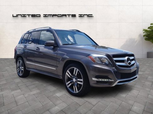 Used 2015 Mercedes-Benz GLK 350 4MATIC image 7