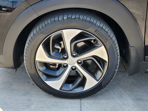 Used 2018 Hyundai Tucson Limited w/ Ultimate Package 02 image 12