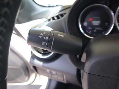 Used 2020 MAZDA MX-5 Miata Grand Touring image 18