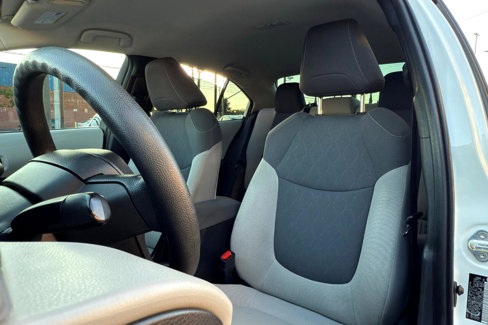 Used 2020 Toyota Corolla LE image 10