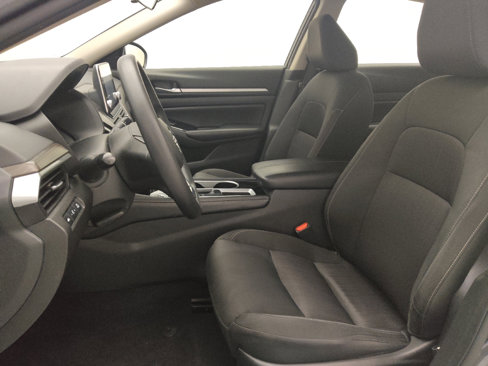 Used 2023 Nissan Altima 2.5 SV image 17