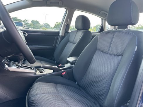 Used 2019 Nissan Sentra SR image 10