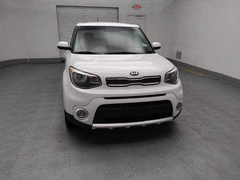 Used 2018 Kia Soul + image 14