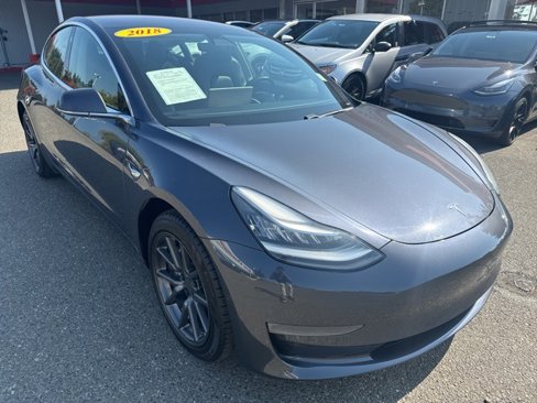 Used 2018 Tesla Model 3 Mid Range image 3
