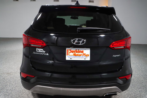 Used 2017 Hyundai Santa Fe Sport image 8