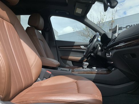 Used 2018 Audi Q5 2.0T Premium Plus w/ Premium Plus Package image 35