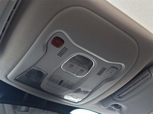 Used 2021 Jeep Renegade Limited w/ Sun & Sound Group image 27