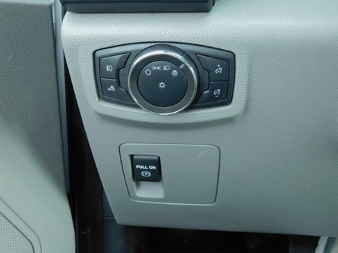 Used 2020 Ford F150 XL w/ Equipment Group 101A Mid image 31