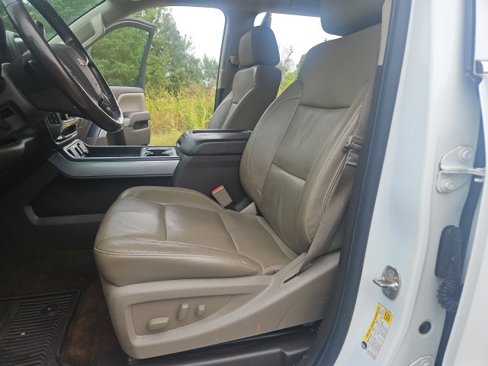 Used 2015 Chevrolet Silverado 2500 LTZ w/ Duramax Plus Package image 13