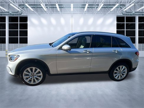 Used 2020 Mercedes-Benz GLC 300 image 4