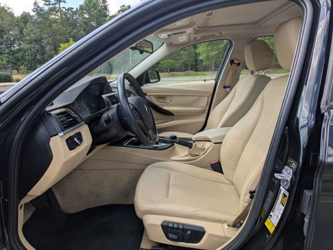 Used 2015 BMW 320i Sedan image 14